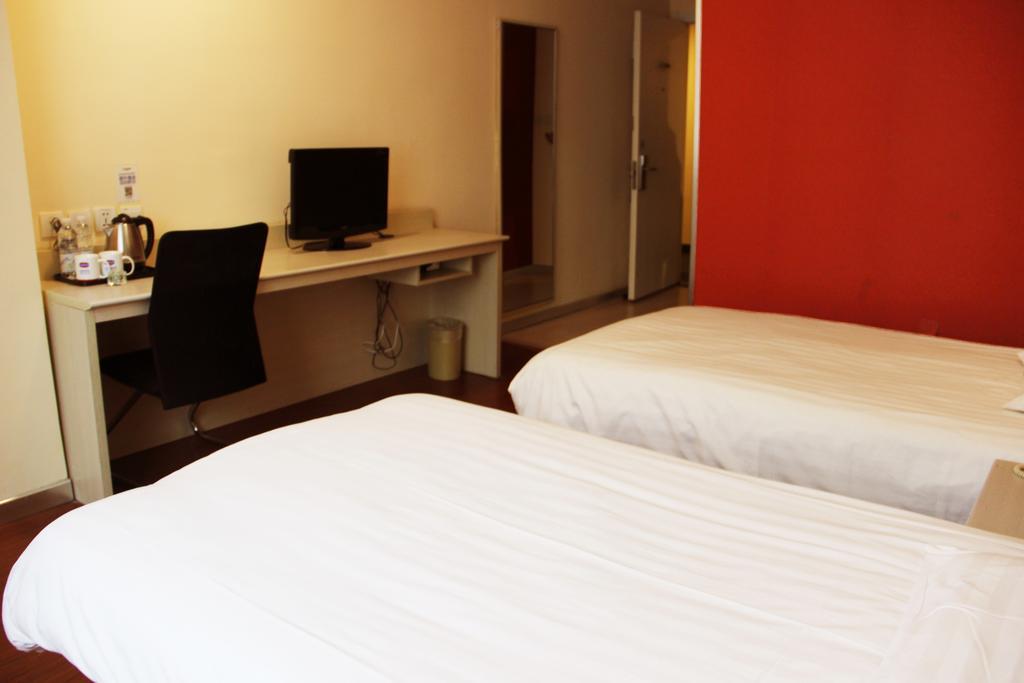 Hanting Hotel Xi'An Npu 2Nd Branch الغرفة الصورة